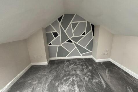 Loft room 1