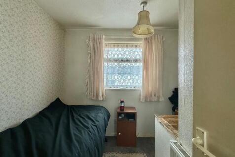 Photograph 12