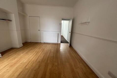 living /dining room