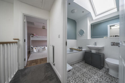 1362531-11-68e598...