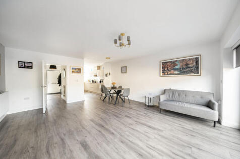 1320274-2-686d45a...