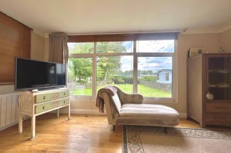 Living room 1