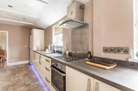 1329588-7-6883b5404244e