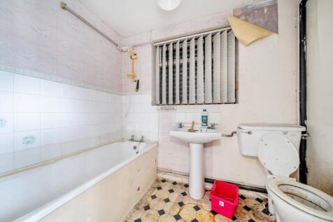 1362540-7-68de6673d1da9