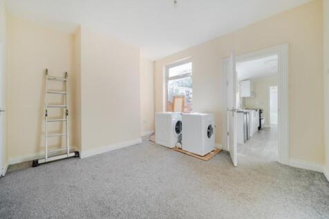 1371949-5-68f8c20c216c7