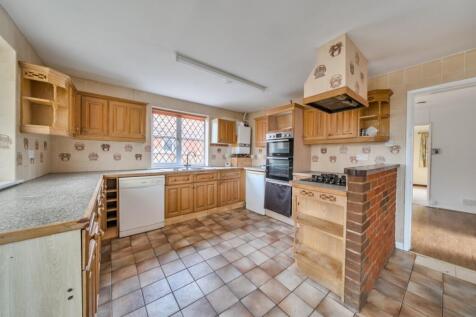 1372520-5-690224ed8b3c6