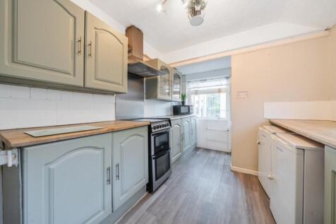 1382050-3-6915decb1d9b9