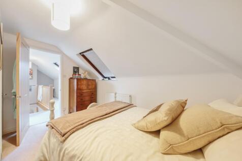 1382460-17-691761575b7ac