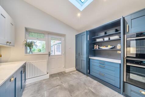 1383098-8-691dd74345b91