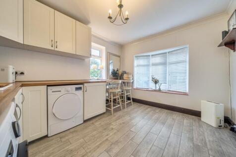 1383098-18-691dd9458d1ae