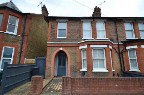 4 Canterbury Rd - Front.JPG