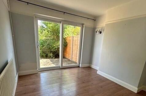 Watford Road - Dining Room a.jpg