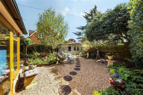 Southview - Garden 2.jpg