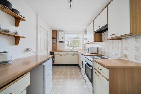 Alexandra Road - Kitchen.jpg