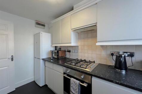 Byewaters - Kitchen 1.jpg
