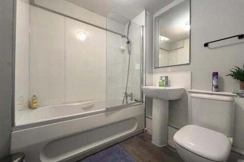 Byewaters - Bathroom.jpg