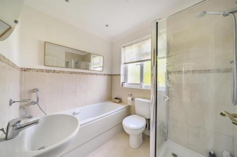 Swiss Avenue - Bathroom.jpg