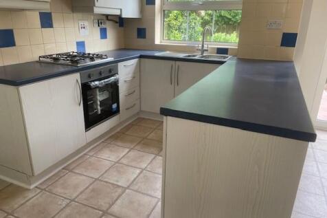 Kitchen 1.jpg
