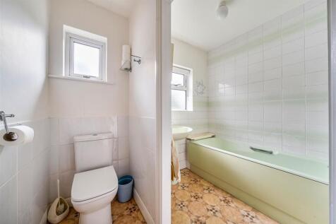 Frankland Close - Bath-WC.jpg