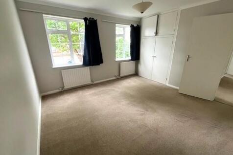 Bedroom front.jpg