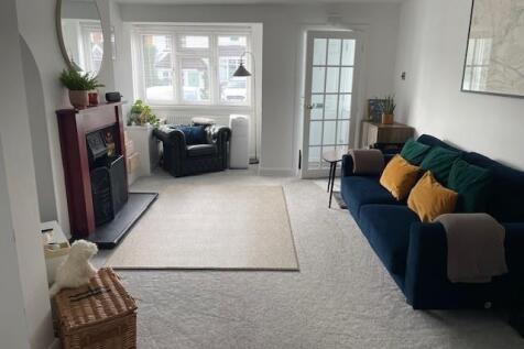 Front room.jpg