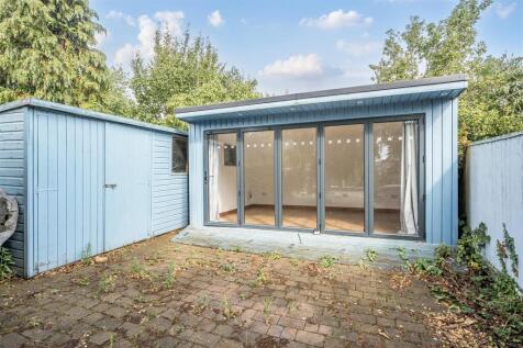 Dover Way - Garden studio.jpg