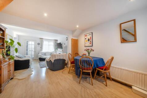 New Road - Diner Lounge 1.jpg