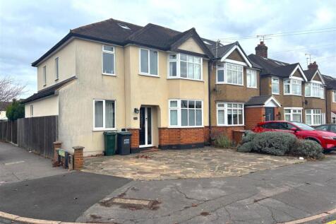 Malvern Way - Front 2.jpg