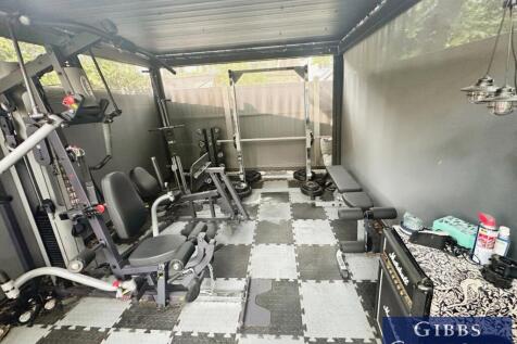 15 - 81a77034-Gym