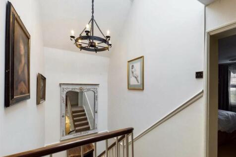 Stairwell.jpg