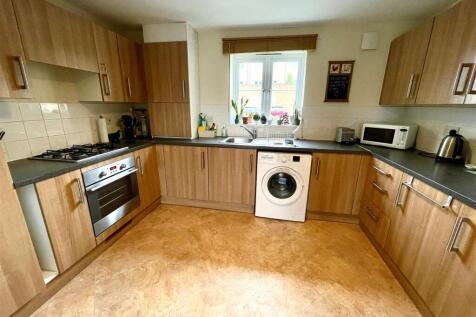 kitchen2.jpg
