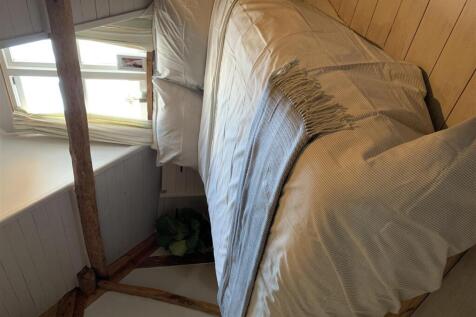 Loft 2.jpg