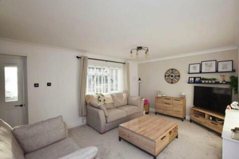 sitting room1.jpg