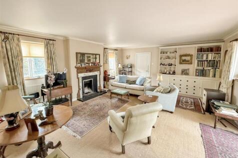 sellers lounge 2 Warmed.jpg