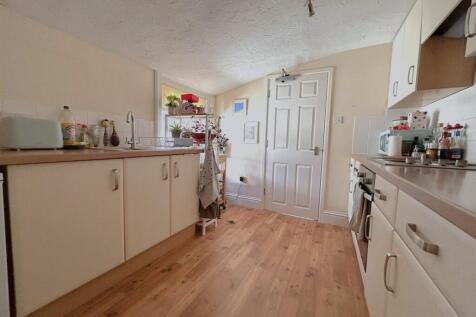 Kitchen.jpg