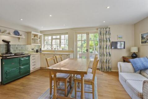 69102 Chequers House (9).jpg