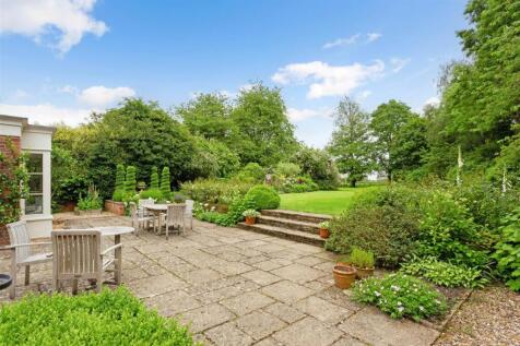 71838_Chequers House (28) Revisit.jpg