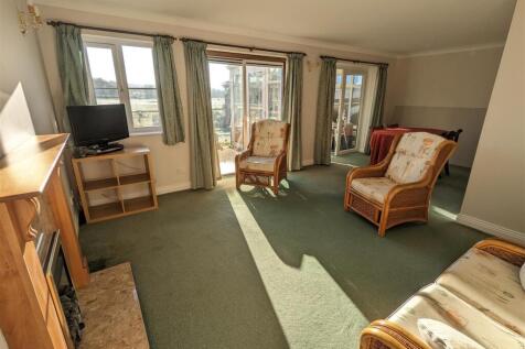 Sitting Room area.jpg