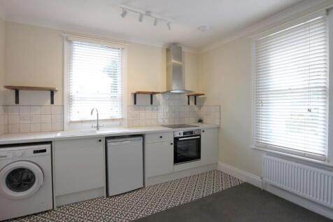 Kitchen/living