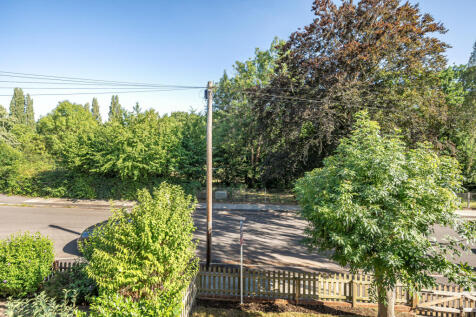 1320537-15-686d4a...