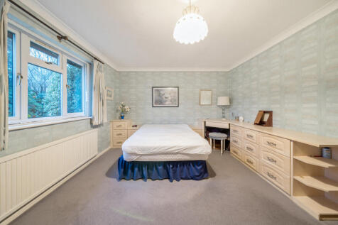 1384685-6-69248c1...