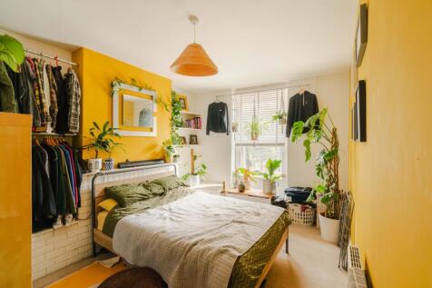 Garden Flat - Bedroom