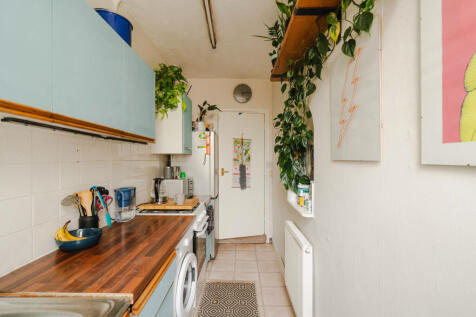 Garden Flat - Kitchen