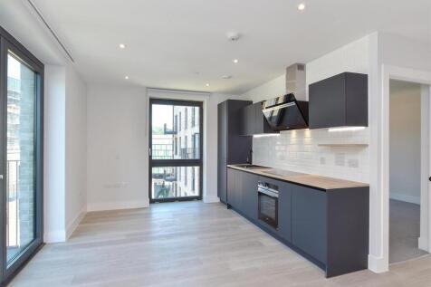 Kitchen / Diner/ Lounge