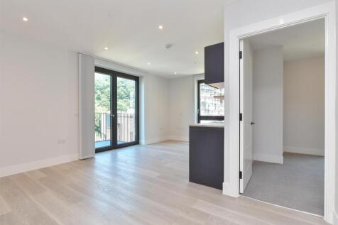 Kitchen / Diner/ Lounge