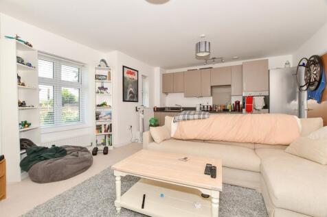 Lounge/Kitchen