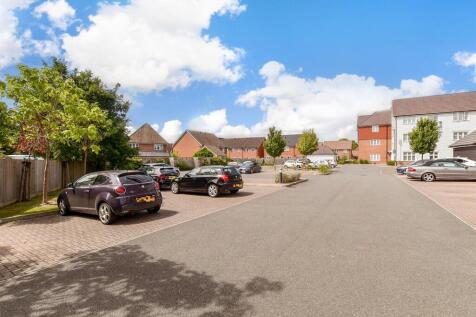 Driveway/Parking