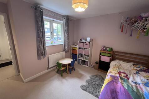 Bedroom 2.1
