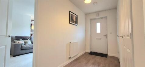 Entrance Hall .1