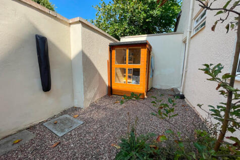159 Wells Road Garden.JPG